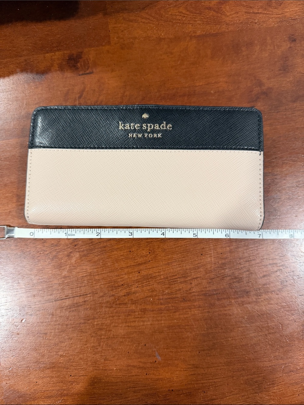 kate spade Two-Tone Black and Beige Bifold Zip Wallet - Picture 3 of 6